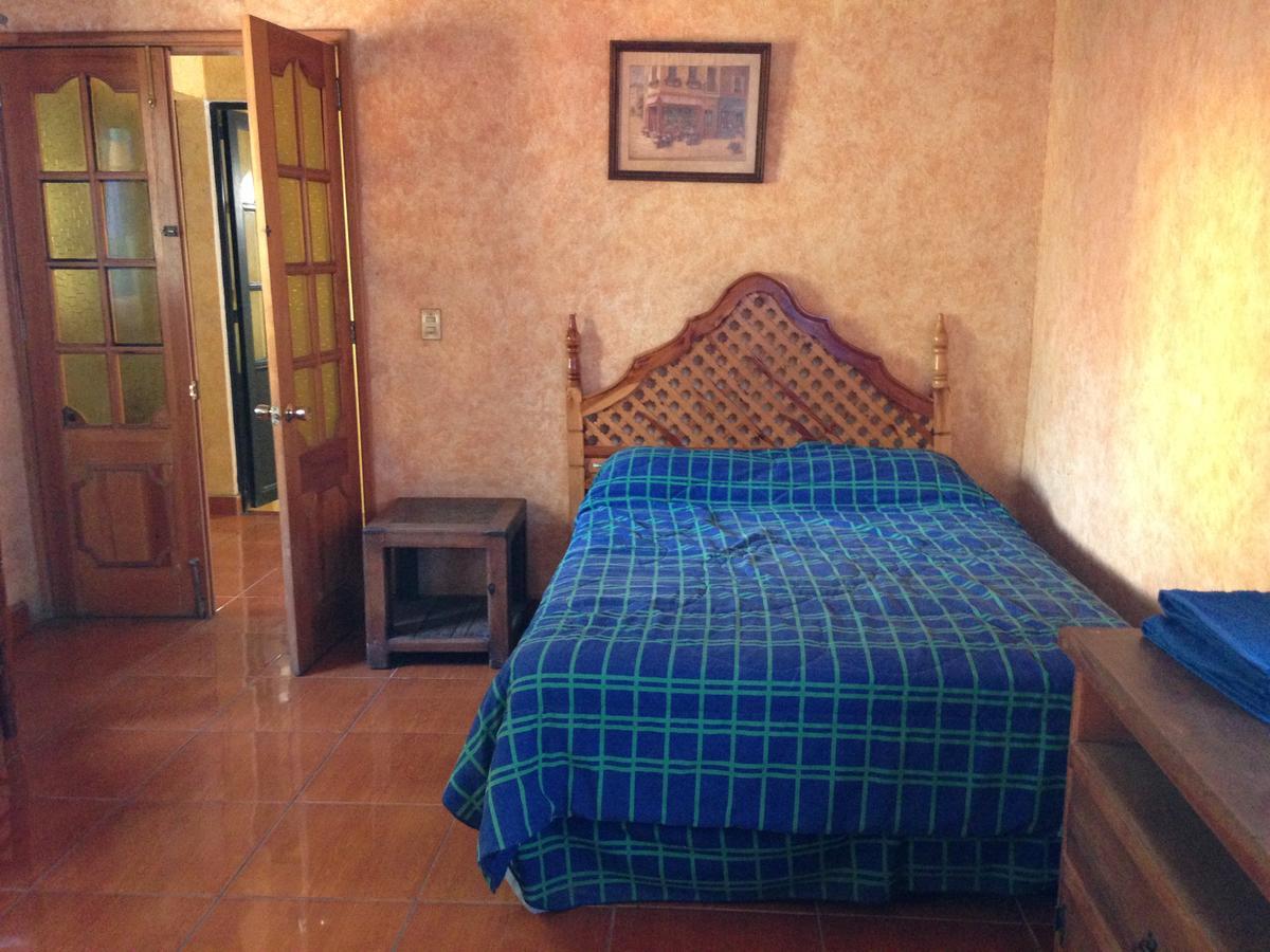 Hospedaje Ornelas Hotell Tepoztlán Eksteriør bilde
