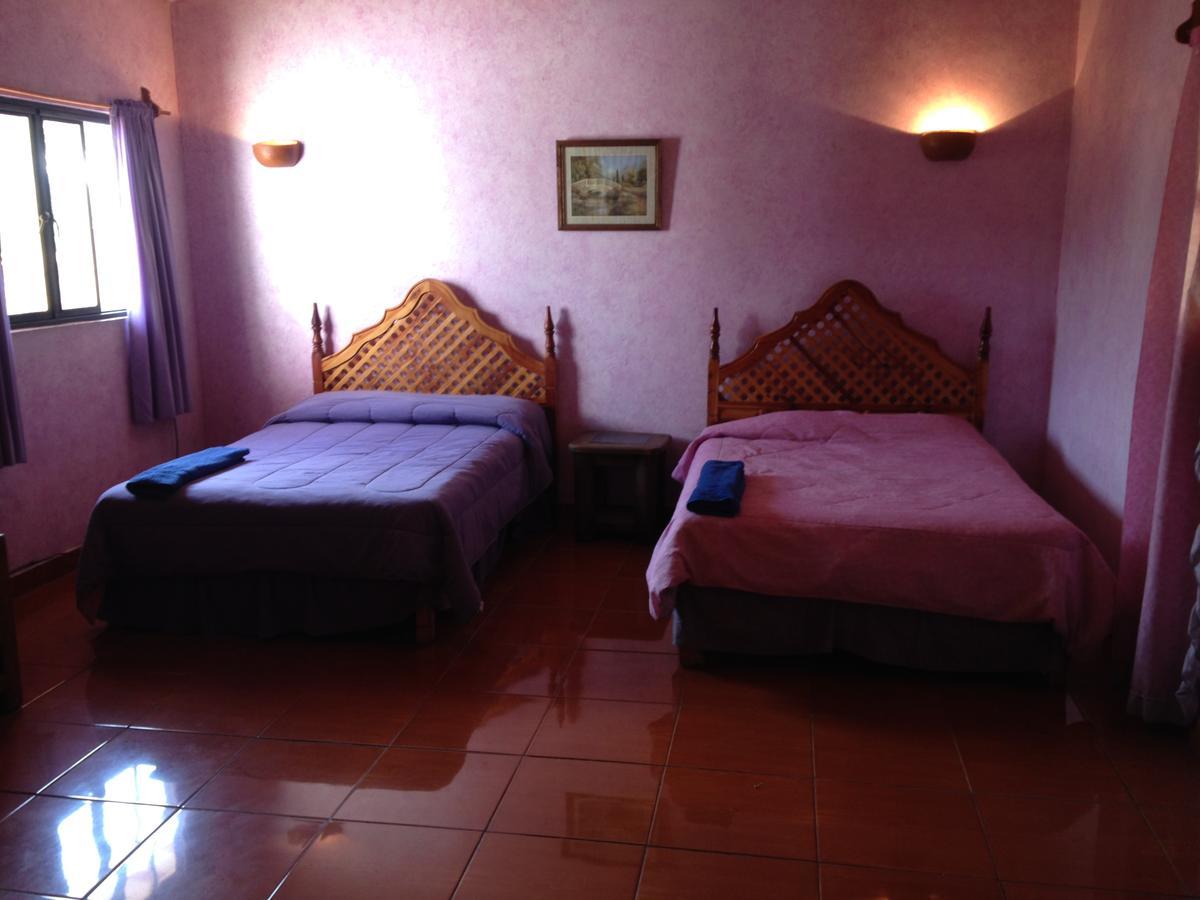 Hospedaje Ornelas Hotell Tepoztlán Eksteriør bilde