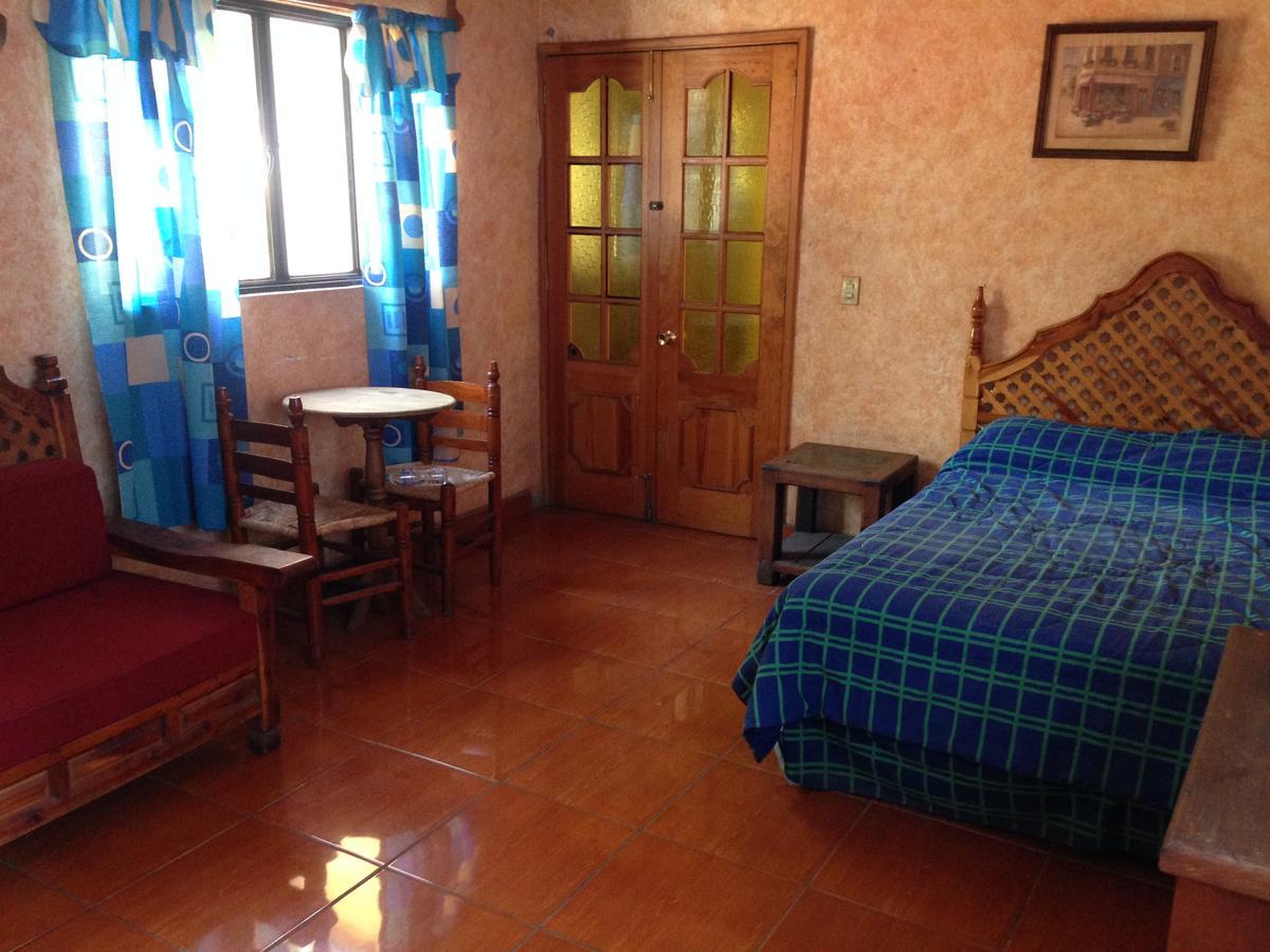 Hospedaje Ornelas Hotell Tepoztlán Eksteriør bilde